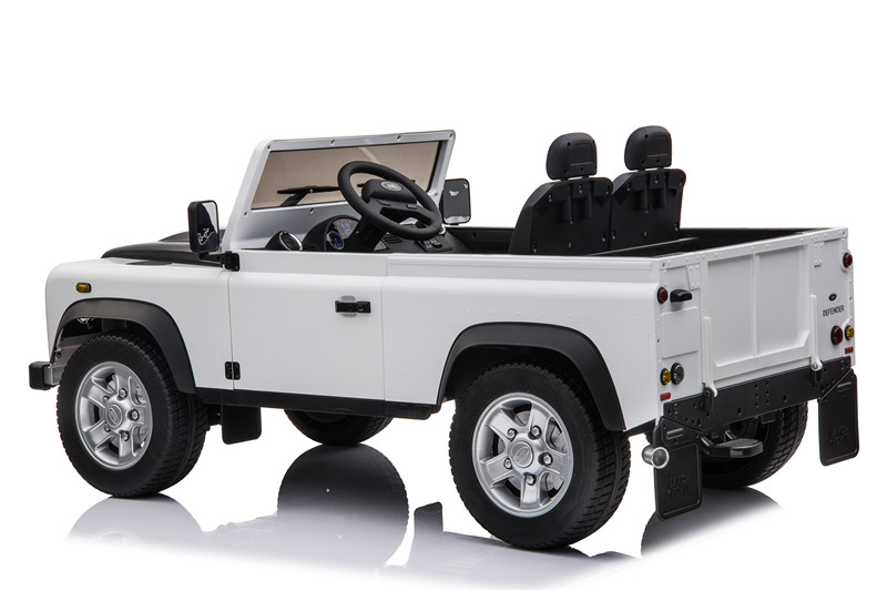 land rover defender 6v electric ride on car